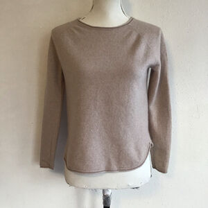 Vince. Women Elegant Warm Beige Crew Neck Sweater S